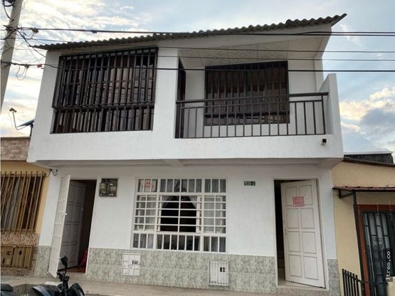 [ACs00220] Casa en zona CIUDAD DORADA para arriendo - ACs00220