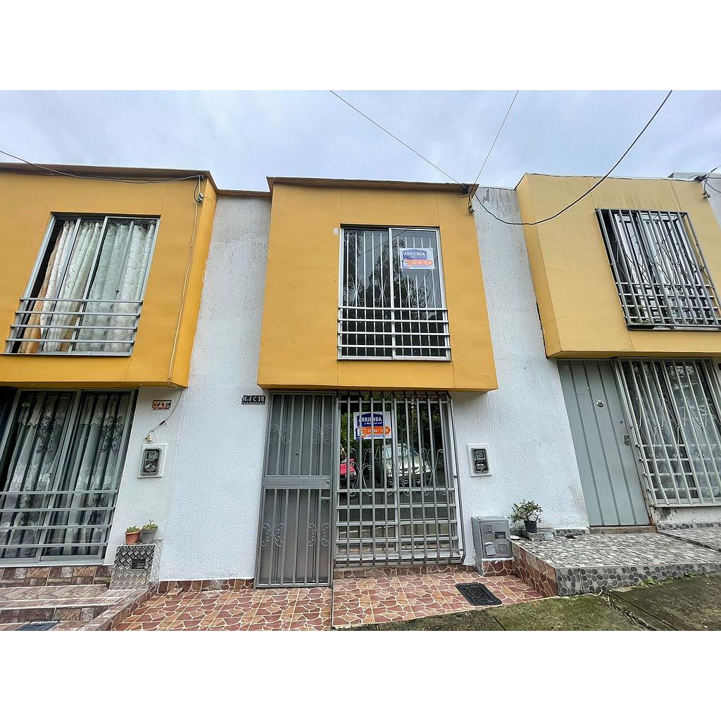 [ACs01077] Casa en zona CIUDADELA COMFENALCO para arriendo - MANZANA J #18