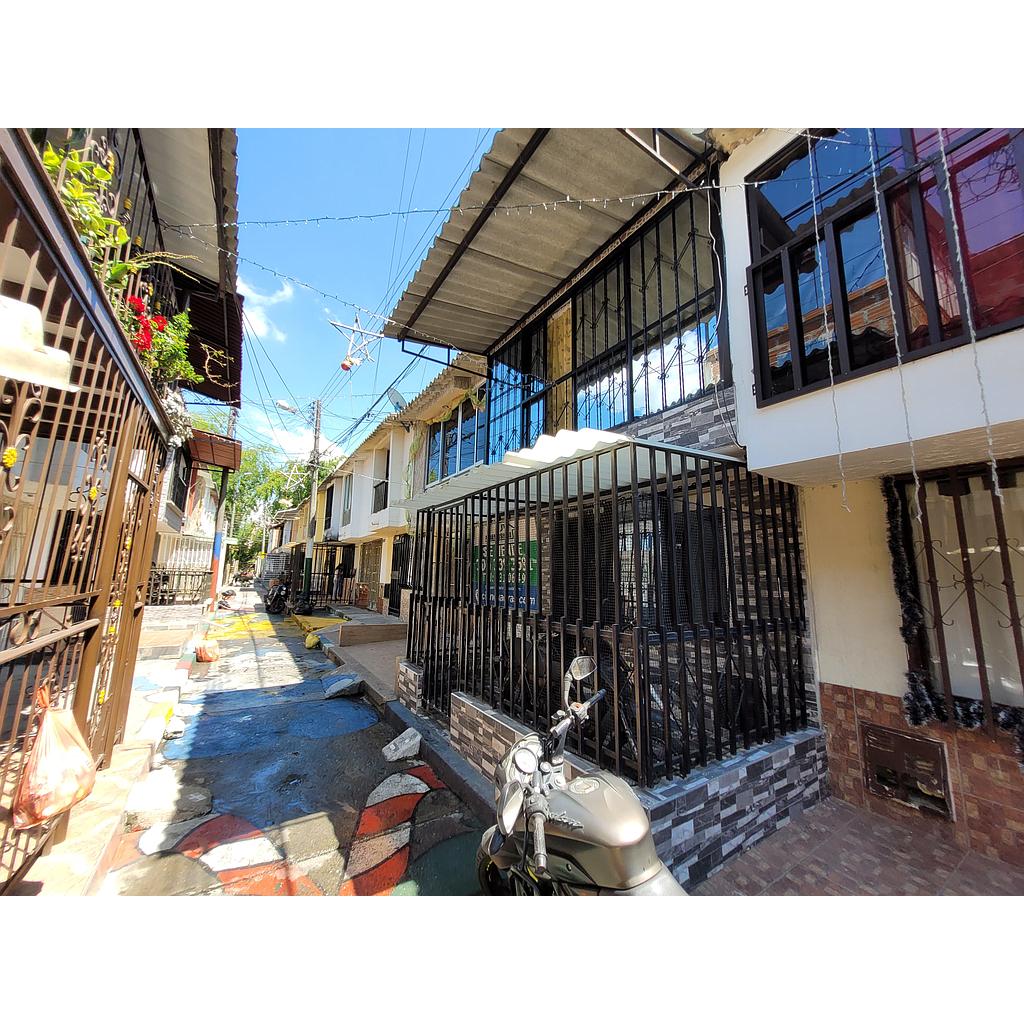 [ACs01408] Casa en zona LA PATRIA para arriendo -  mz 51 casa No 5