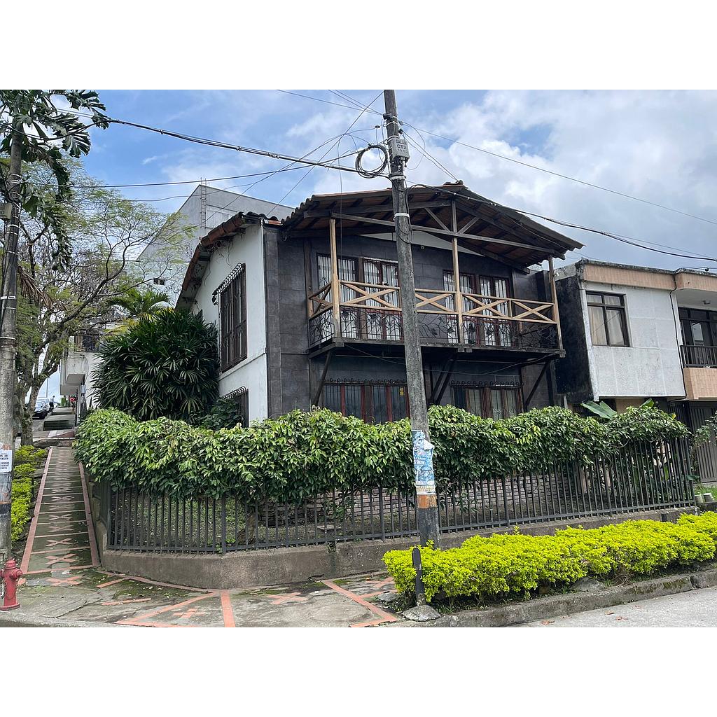 [ACs00582] Casa en zona Sector Universidad La Gran Colombia para arriendo - Calle 8 # 13 - 08