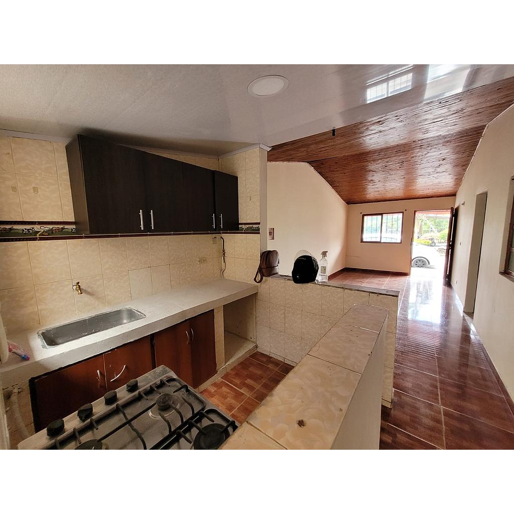 [ACs01251] Casa en zona VERACRUZ para arriendo - ACs01251