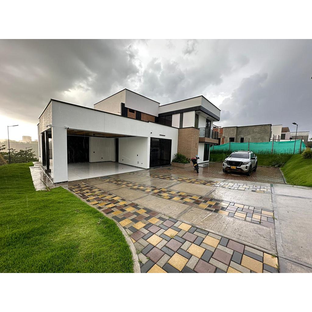 [VCs02415] Casa en zona Via calarca para venta - CASA