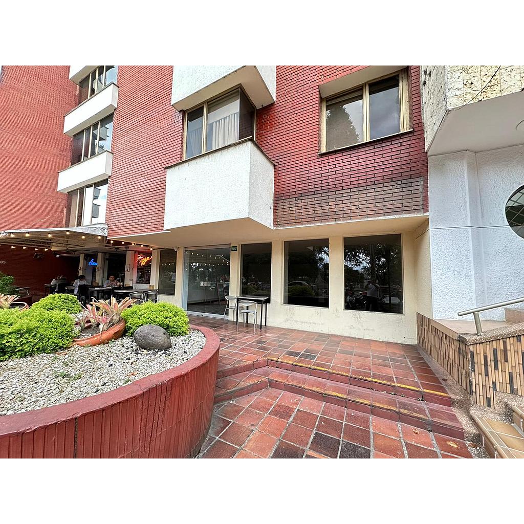 [VLocal01325] Local Comercial en zona fundadores para venta - Parque Fundadores. Av. Bolívar, 0150Norte 