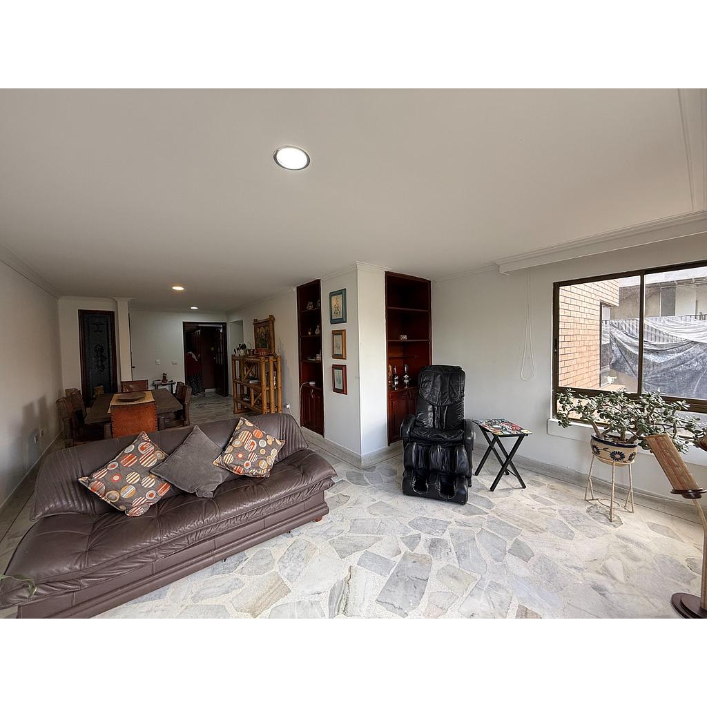 [VAprtmnt02141] Apartamento en zona Alamos para venta - Don quijote Cl. 14 #23-210 4 piso 