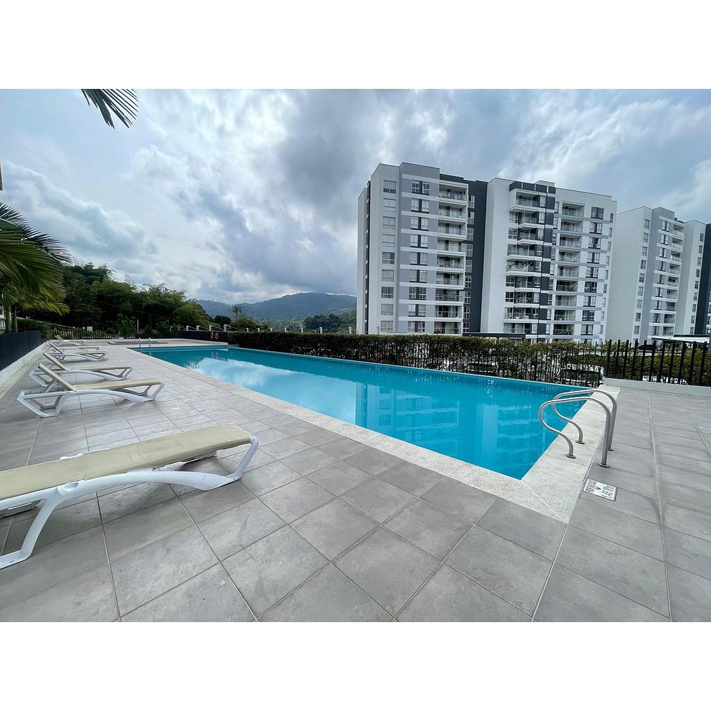 [AAprtmnt00525] Apartamento en HORIZONTE VERDE AV CENTENARIO para arriendo