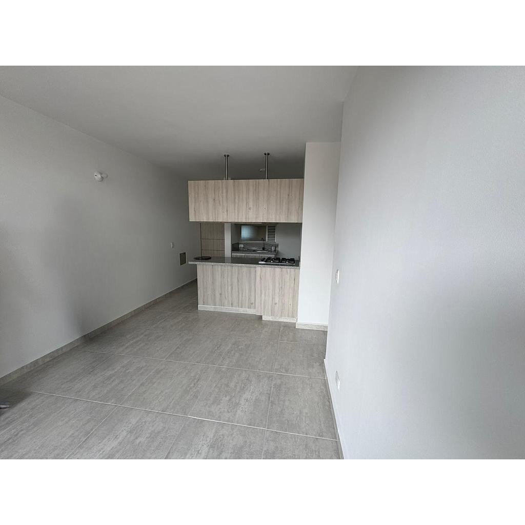 [AAprtmnt02388] Apartamento en zona Avenida 19 Norte para arriendo - 1506 torre 2