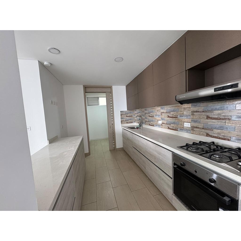 [AAprtmnt02332] Apartamento en zona Norte Oasis de Alameda para arriendo - TORRE AUSTRAL  APARTAMENTO 502 