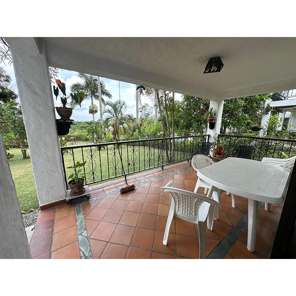 [VCampestre01708] Casa Campestre en zona el caimo para venta - VCampestre01708