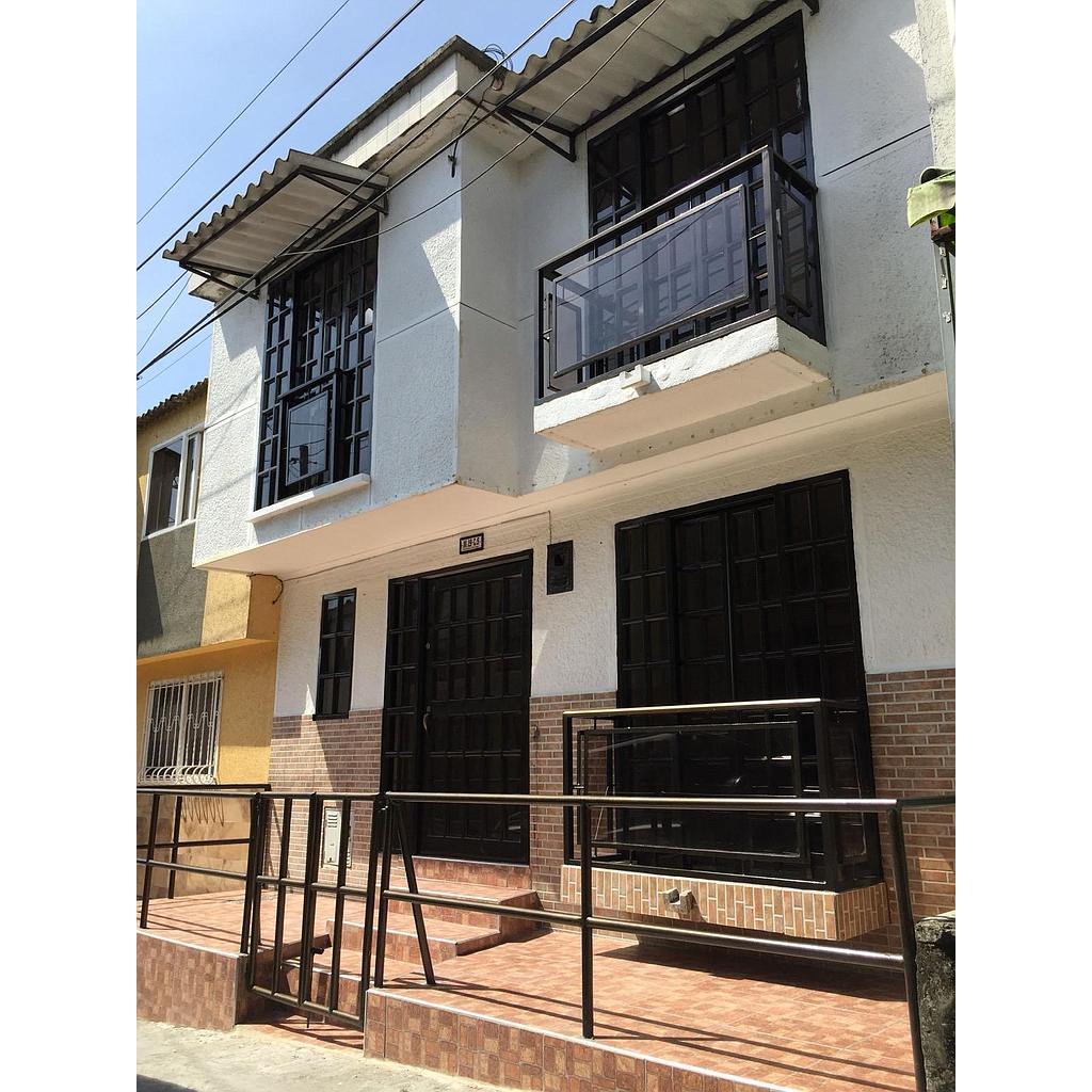 [VCs02391] Casa en zona 7 de agosto para venta - VCs02391