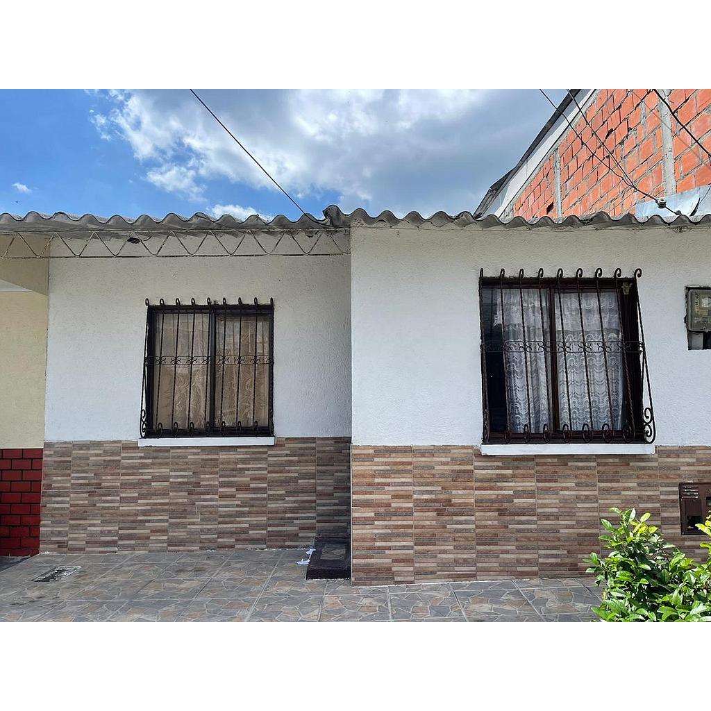 [ACs01633] Casa en zona CALARCA para arriendo -  N. 9 URBANIZACION BALCONES II ETAPA