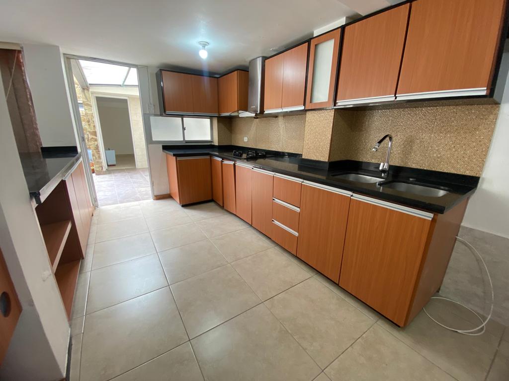[VCs01548] Casa en zona Laurales para venta - VCs01548