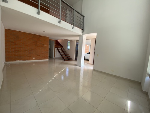 [VCs01369] Casa en zona Vía Armenia La Tebaida para venta - VCs01369