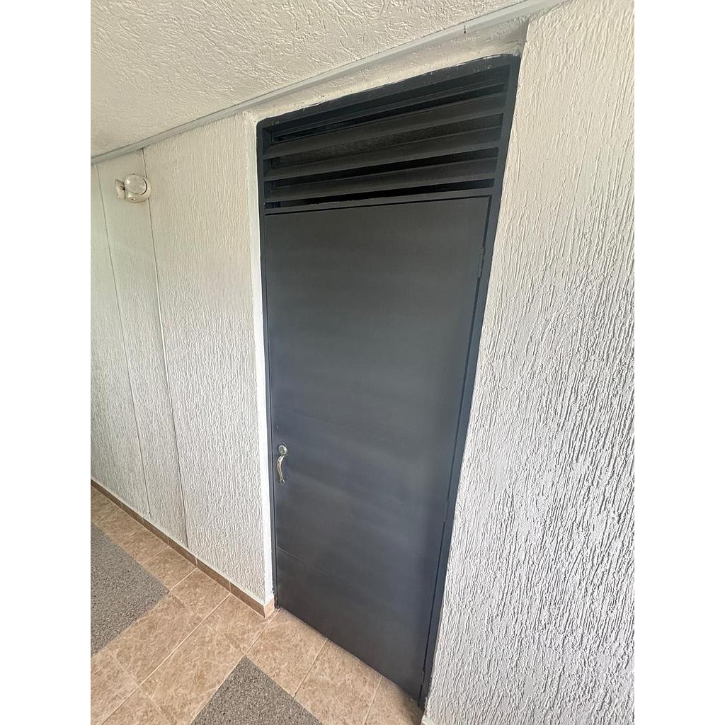 [V00002021] Deposito y parqueadero en zona Avenida 19 Norte para venta - V00002021