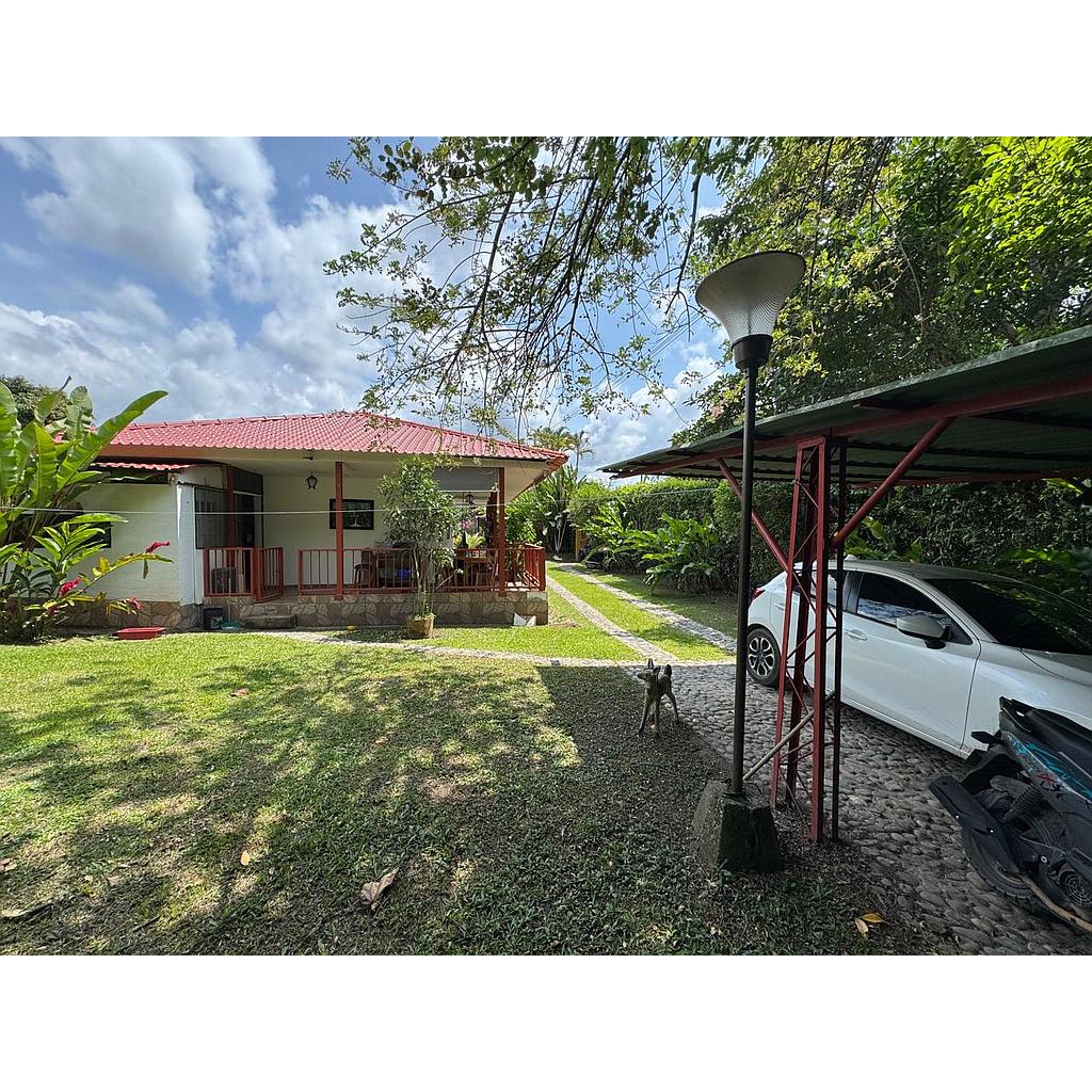[V000001871] Finca familiar o turistica en zona Via Quimbaya-Alcala para venta - V000001871