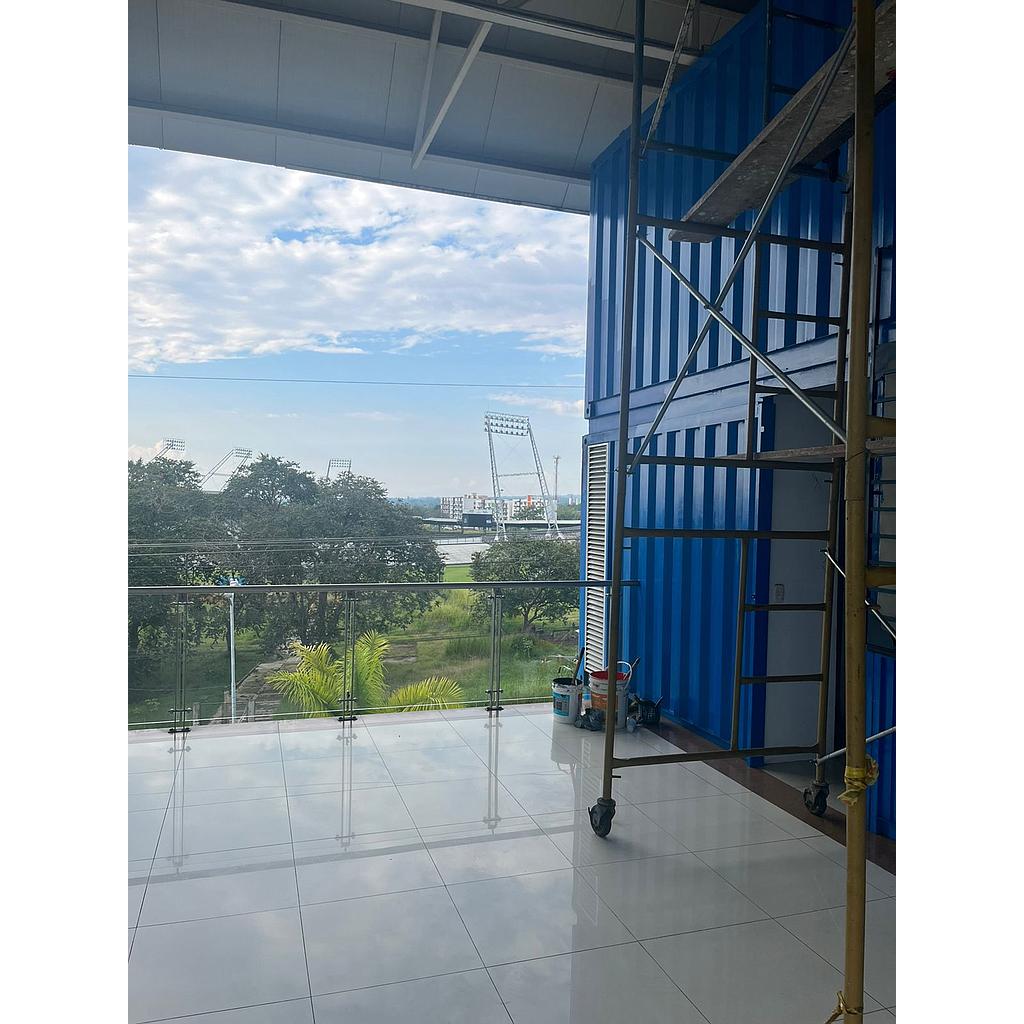 [VLocal01009] Local Comercial en zona ESTADIO CENTENARIO para venta - Centro Comercial San Sur