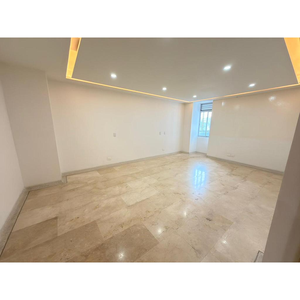 [ALocal02317] Local Comercial en zona fundadores para arriendo - Fundadores diagonal a Frisby