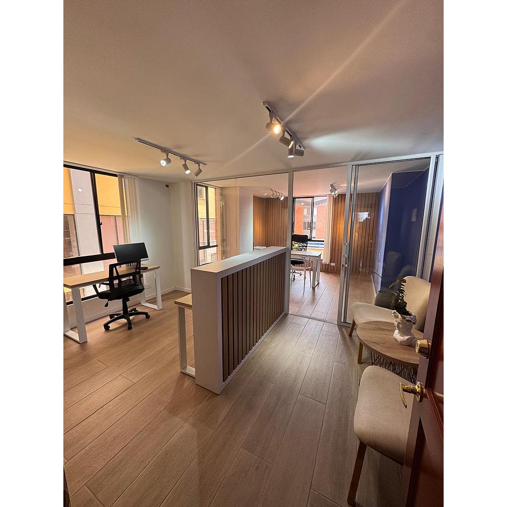 [VOfcns02389] Oficina en zona Av. Bolivar para venta - VOfcns02389