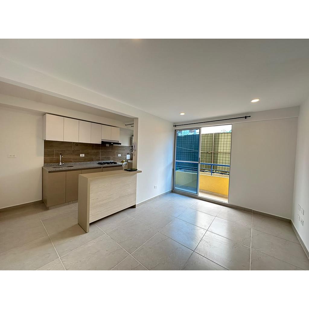 [AAprtstd02503] Apartaestudio en zona AV LAS PALMAS para arriendo - TORRE A  APTO 214