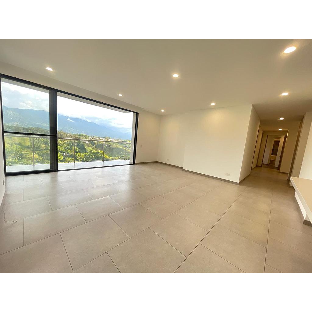 [AAprtmnt02216] Apartamento en zona AV CENTENARIO NORTE para arriendo - TORRE MALPELO 503