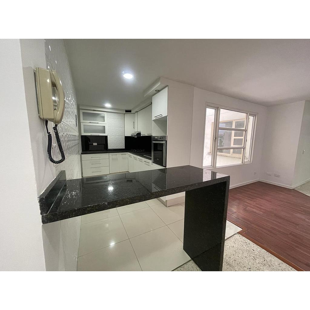 [AAprtmnt01479] Apartamento en zona LA CASTELLANA para arriendo - Calle 14 norte #12-04 apto 301