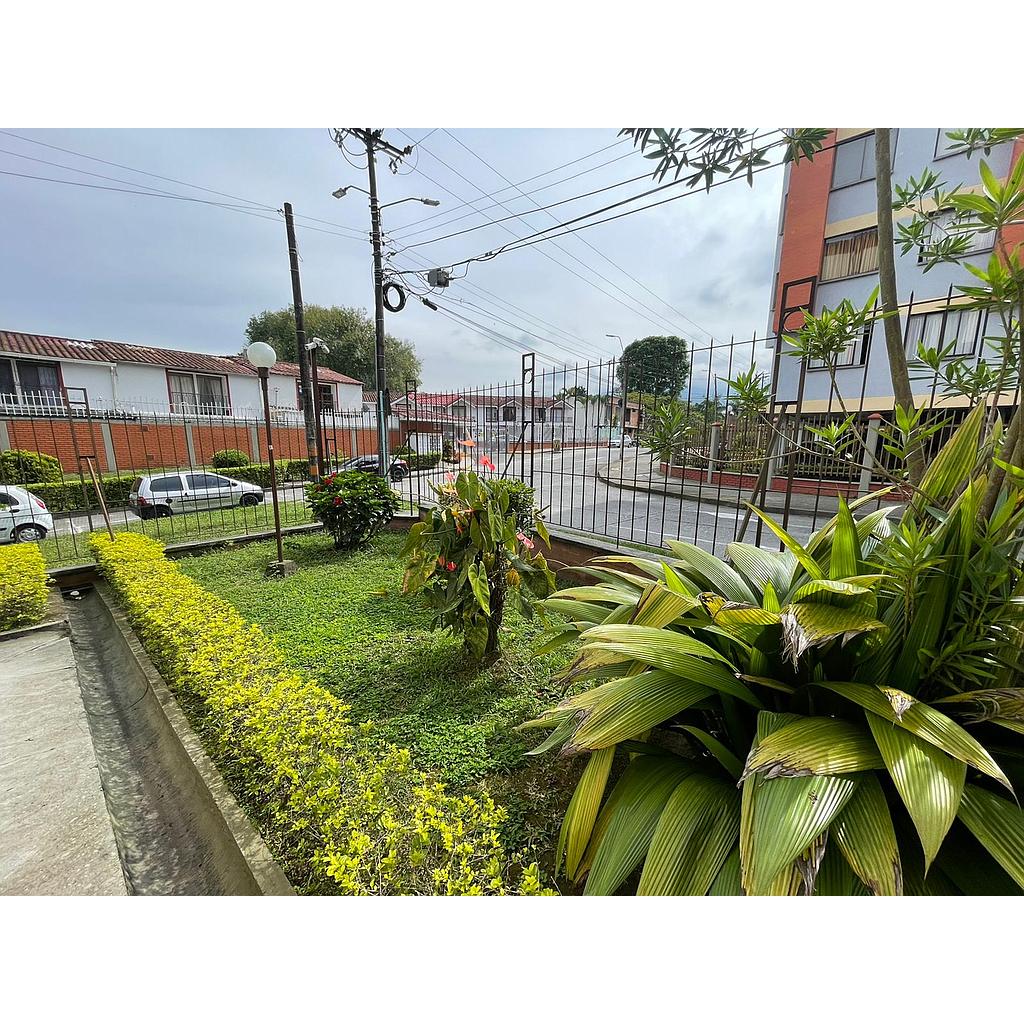 [AAprtmnt00488] Apartamento en zona RINCOS DEL YULIMA para arriendo - Calle 9 Norte # 9 Norte 18