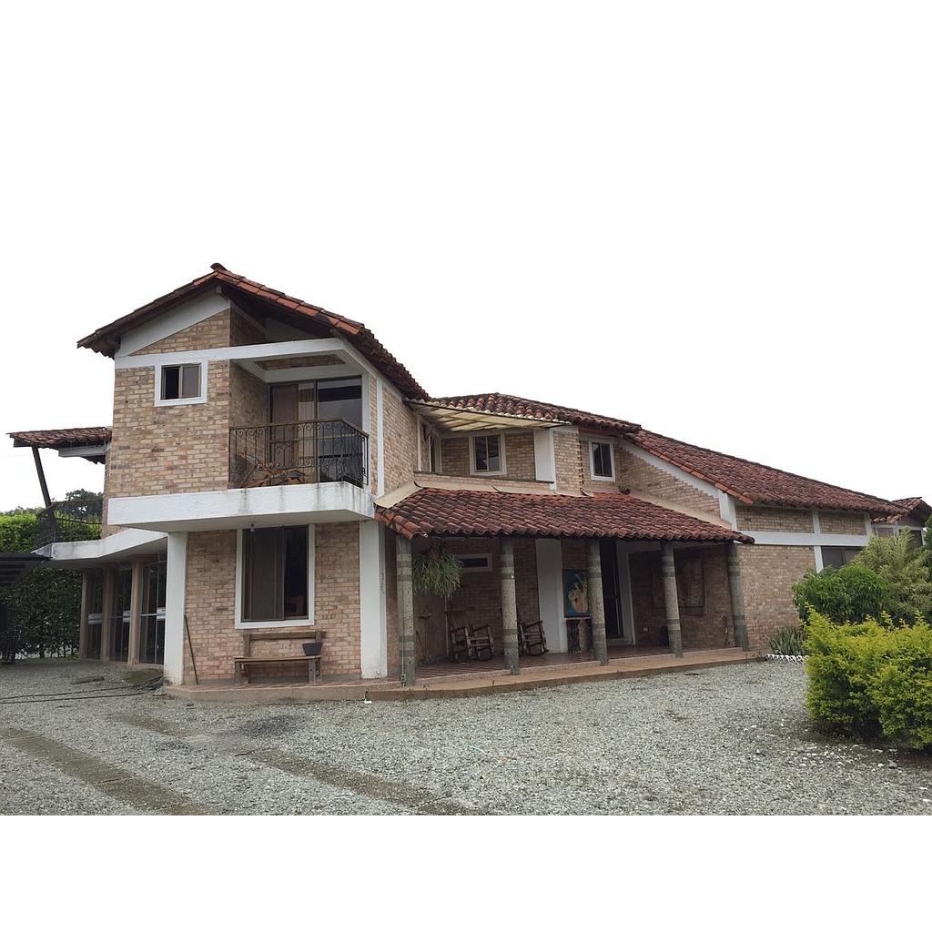 [00031] Casa Campestre en zona EL CAMPESTRES para arriendo - CASA #15