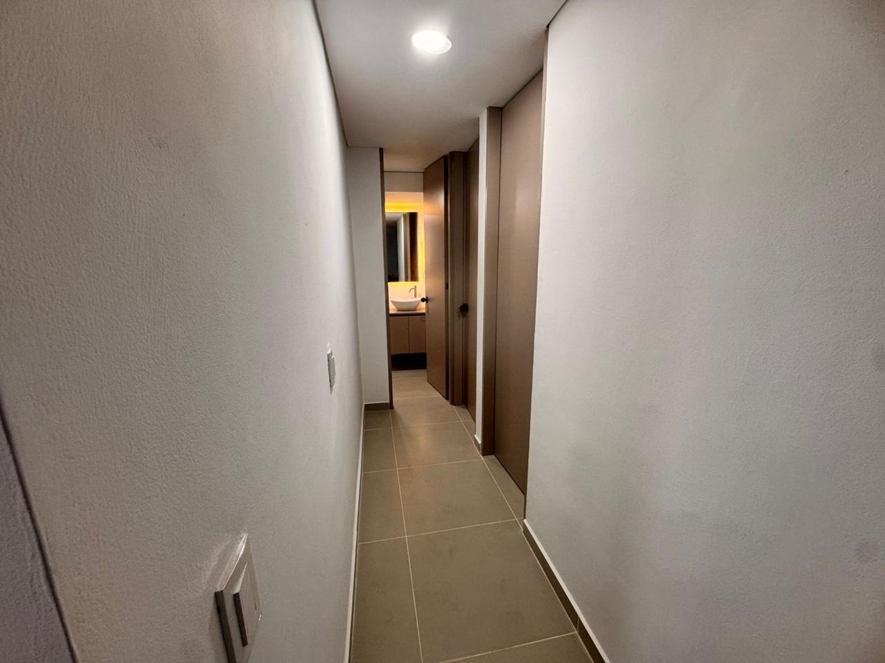 85bd1473-9f36-42d4-9d35-b061a289e0b5.jpg